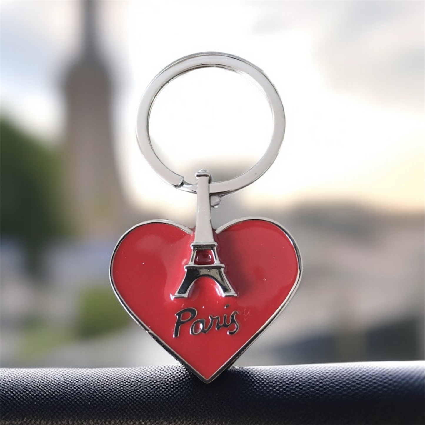 Paris Eiffel Tower Heart Keychain – Red Enamel Bag Charm & Souvenir Gift – Double-Sided Metal Keyring