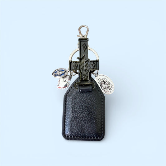 Handmade Jesus Crucifix PU Leather Keychain - Religious Car Mirror Charm & Bag Accessory - Christian Medallion Gift